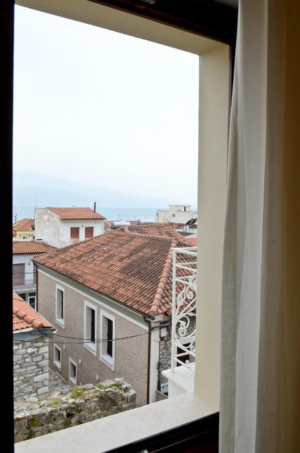 Roloi Suites Nafpaktos Exterior foto